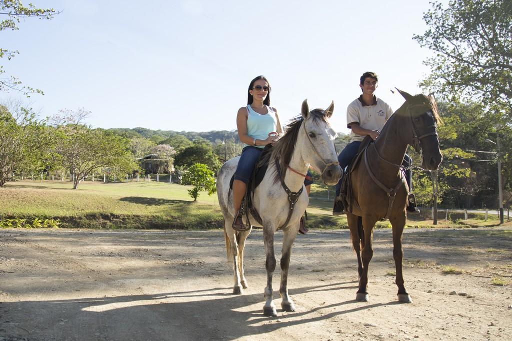 Hotel Hacienda El Rodeo Vueltas 외부 사진