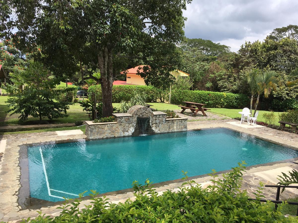 Hotel Hacienda El Rodeo Vueltas 외부 사진